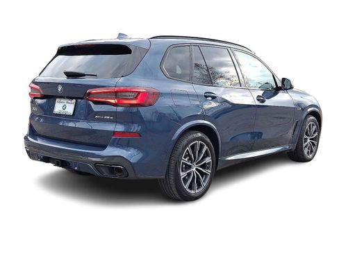 Used 2022 BMW X5 xDrive45e w/ M Sport Package image 6