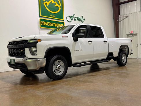 Used 2022 Chevrolet Silverado 2500 W/T w/ WT Convenience Package AWD/4WD image 3