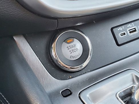 Used 2020 Nissan Murano SL w/ Moonroof Package image 35