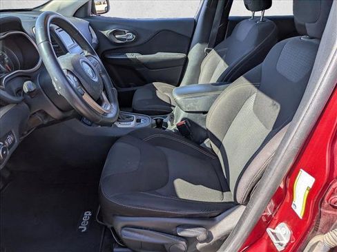 Used 2016 Jeep Cherokee Latitude image 14
