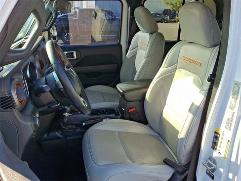 Used 2021 Jeep Gladiator Mojave w/ Cold Weather Group image 15