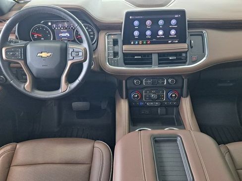 Used 2021 Chevrolet Tahoe High Country w/ Premium Package AWD/4WD image 26