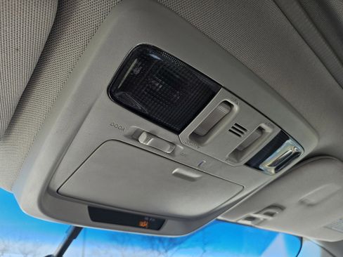 Used 2015 Subaru Legacy 2.5i Premium w/ Moonroof Package image 11