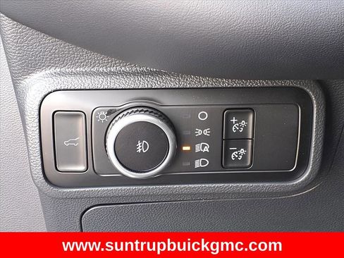 Used 2025 Ford Explorer ST-Line w/ ST-Line Street Pack image 21