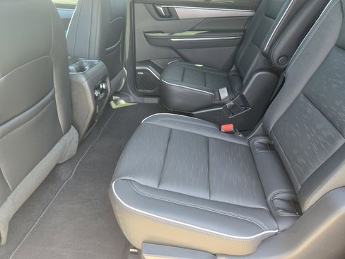 New 2026 Buick Enclave Sport Touring w/ Power Package image 21