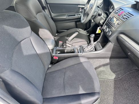 Used 2014 Subaru Impreza 2.0i Premium AWD/4WD image 10
