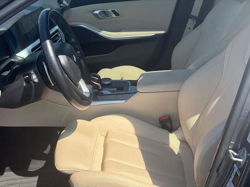 Used 2021 BMW 330i Sedan w/ Premium Package RWD image 4