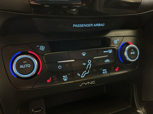 Used 2017 Ford Focus RS image 16