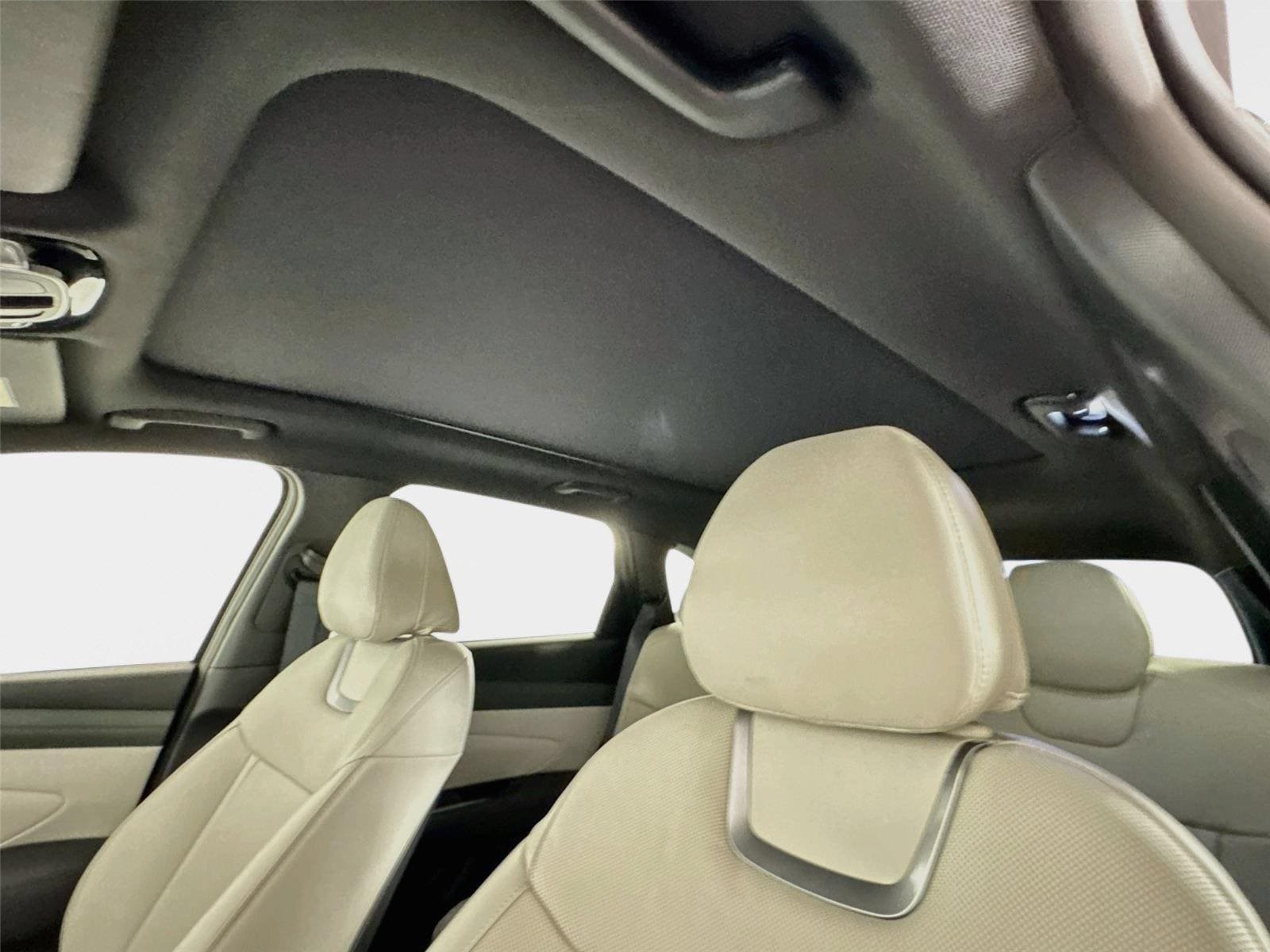 New 2026 Hyundai Tucson Limited FWD image 14