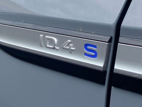 Used 2024 Volkswagen ID.4 S RWD image 5