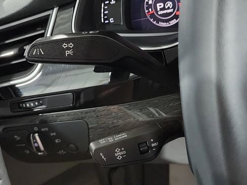 Used 2017 Audi Q7 3.0T Premium Plus AWD/4WD image 17