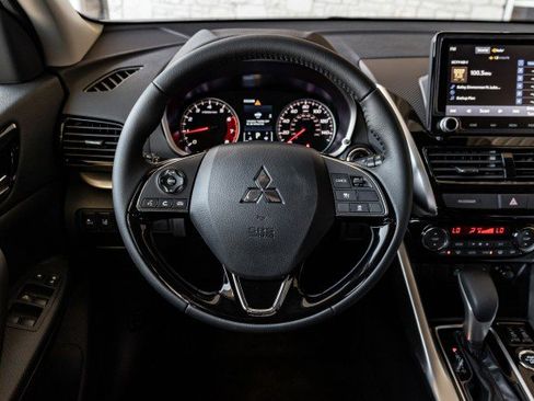 New 2025 Mitsubishi Eclipse Cross SE image 19