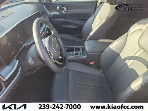 Certified 2025 Kia Sorento S w/ Panoramic Sunroof Package FWD image 21