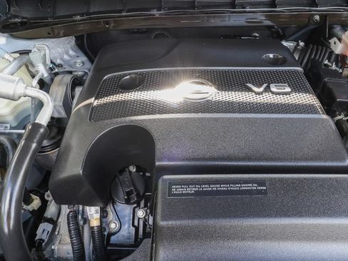 Used 2022 Nissan Murano SV w/ SV Midnight Edition Package FWD image 28