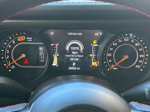 Used 2024 Jeep Wrangler Unlimited Rubicon 392 image 31