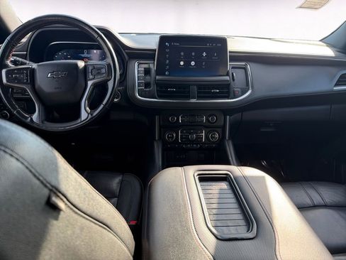 Used 2022 Chevrolet Suburban RST w/ Luxury Package image 10