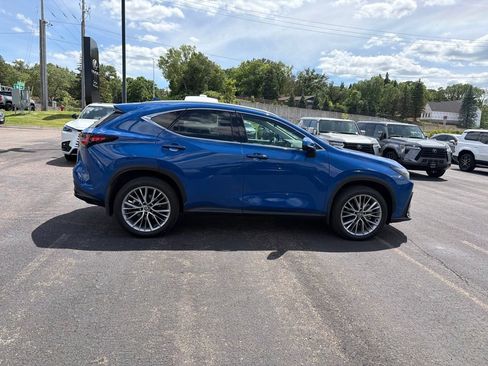 Used 2025 Lexus NX 350 AWD w/ Accessory Package (2T) image 21