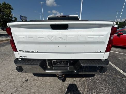 Used 2021 Chevrolet Silverado 1500 LT AWD/4WD image 3