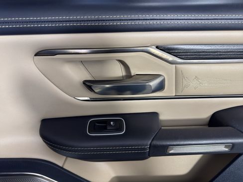 Used 2020 RAM 1500 Limited AWD/4WD image 35