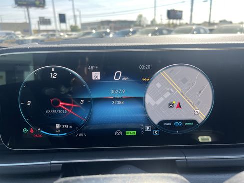 Used 2022 Mercedes-Benz GLS 450 4MATIC image 21