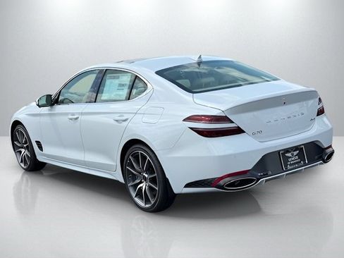 New 2026 Genesis G70 2.5T Prestige image 6