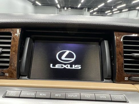 Used 2006 Lexus SC 430 Convertible image 45