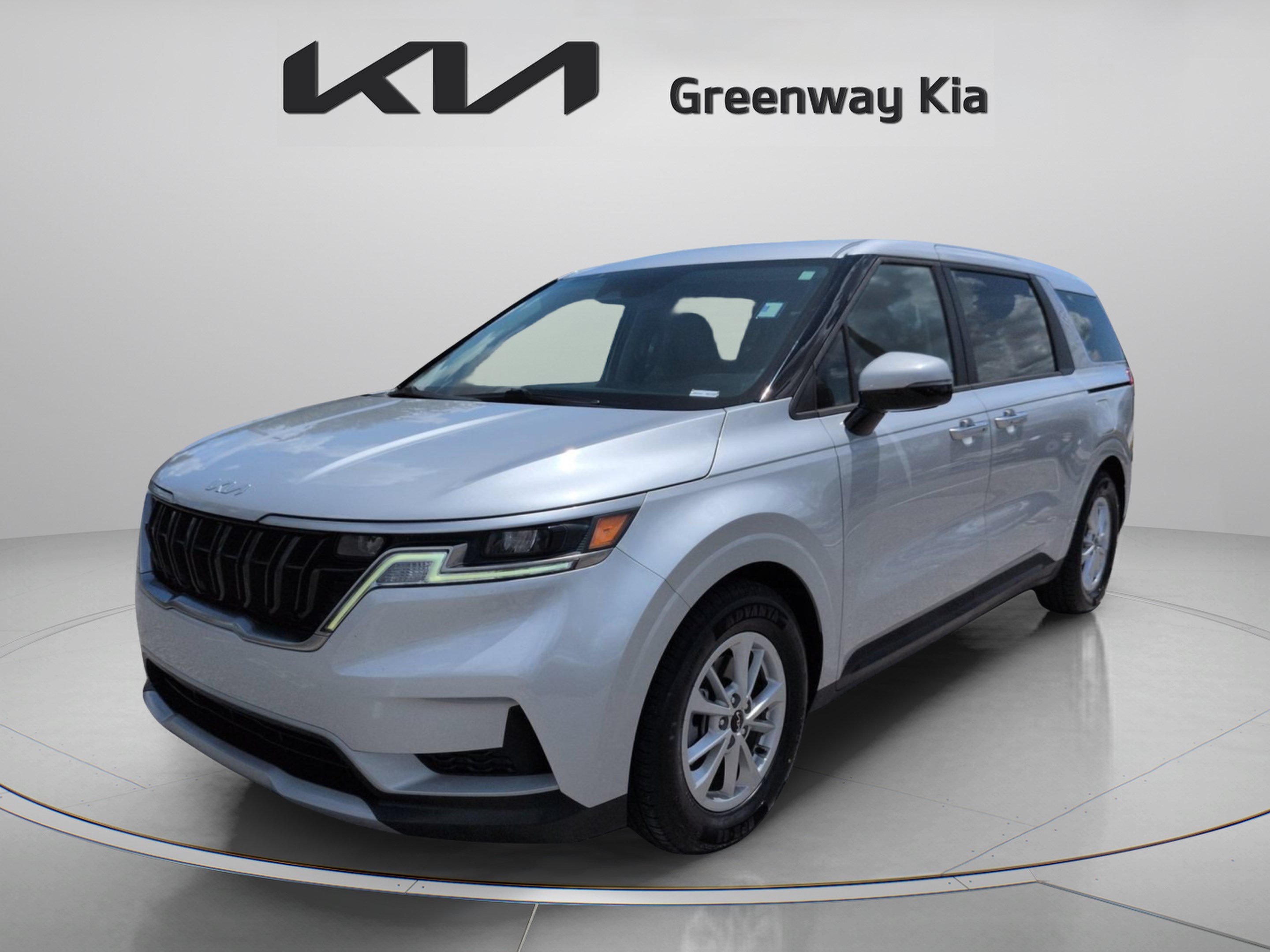 Used 2023 Kia Carnival LX FWD image 10