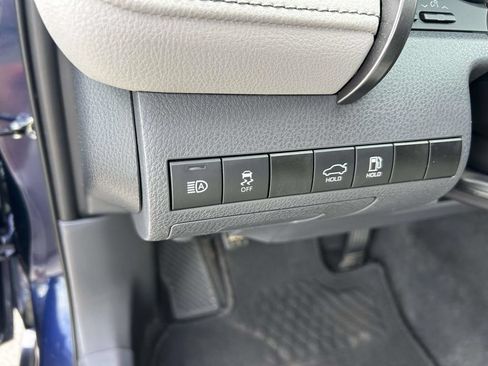 Used 2021 Toyota Camry SE FWD image 20