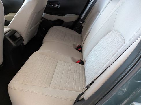 Used 2023 Honda HR-V LX image 17
