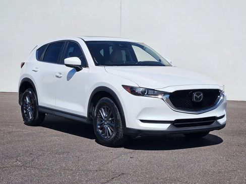 Used 2019 MAZDA CX-5 Touring FWD image 3
