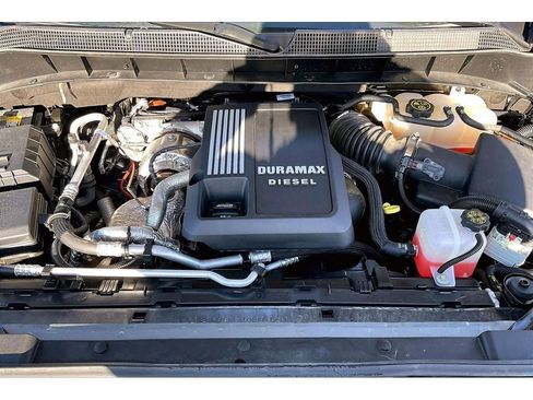 Used 2023 Chevrolet Silverado 1500 LTZ w/ Technology Package image 12