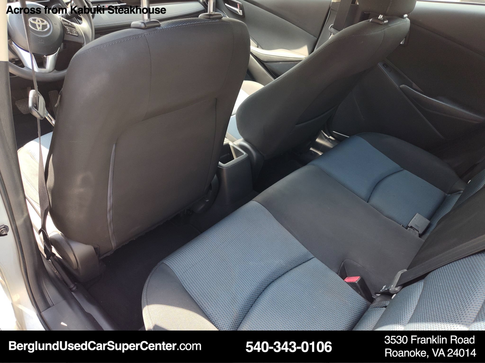Used 2017 Toyota Yaris iA FWD image 15