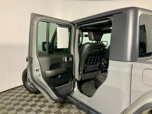 Used 2021 Jeep Gladiator Mojave w/ Trailer Tow Package AWD/4WD image 26