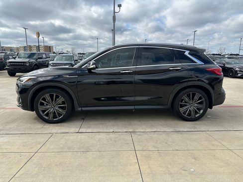 Used 2020 INFINITI QX50 Essential w/ Edition 30 Package image 2