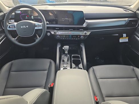 New 2025 Kia Telluride S image 15