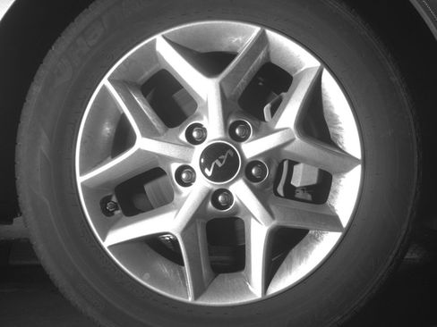 Used 2025 Kia Soul LX w/ LX Technology Package FWD image 13