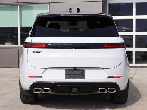 Certified 2025 Land Rover Range Rover Sport Dynamic SE AWD/4WD image 9