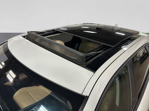Used 2018 Jaguar F-PACE Premium AWD/4WD image 45