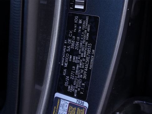 Used 2024 Kia Forte GT w/ GT2 Package image 28