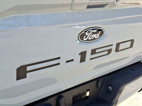 Used 2024 Ford F150 Lariat image 40