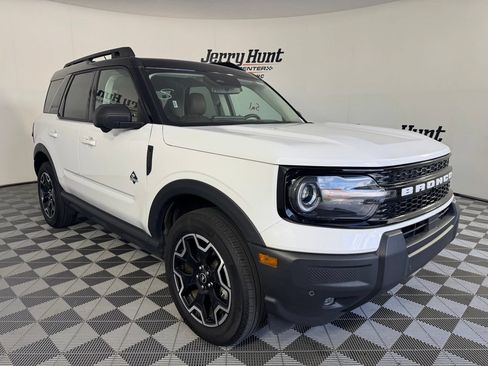Used 2025 Ford Bronco Sport Outer Banks w/ Outer Banks Tech Package+ AWD/4WD image 6