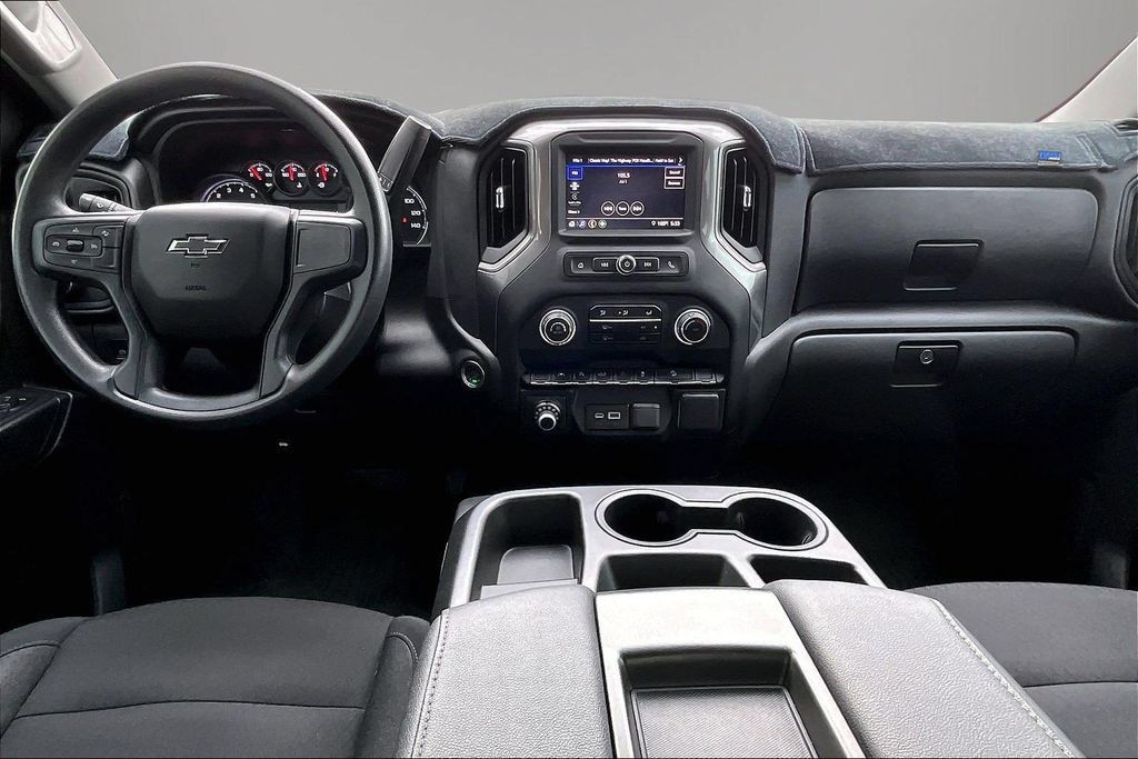 Certified 2025 Chevrolet Silverado 1500 Custom Trail Boss AWD/4WD image 8