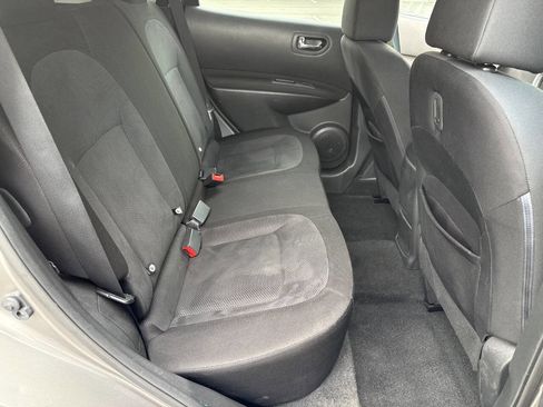 Used 2013 Nissan Rogue S AWD/4WD image 17