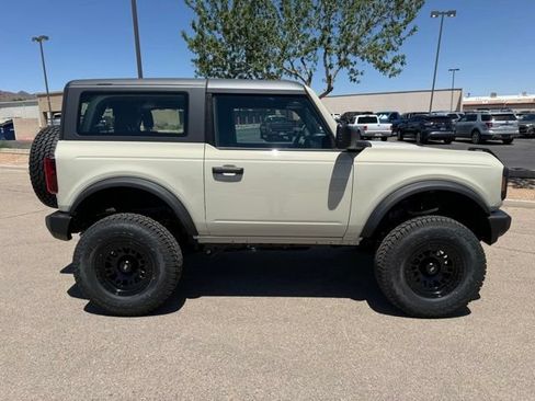 New 2025 Ford Bronco 2-Door AWD/4WD image 5