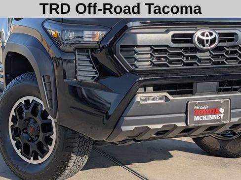 Certified 2024 Toyota Tacoma TRD Off-Road AWD/4WD image 3