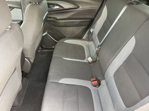Certified 2023 Chevrolet TrailBlazer LS FWD image 18