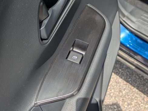 Used 2025 Nissan Kicks S w/ Charging Package FWD image 28