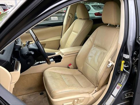 Used 2013 Lexus ES 350 image 24