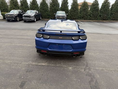 Used 2019 Chevrolet Camaro SS image 7