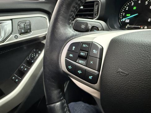 Used 2021 Ford Explorer Limited w/ Class III Trailer Tow Package image 15